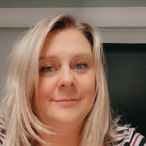 Meet your Posher, Annie